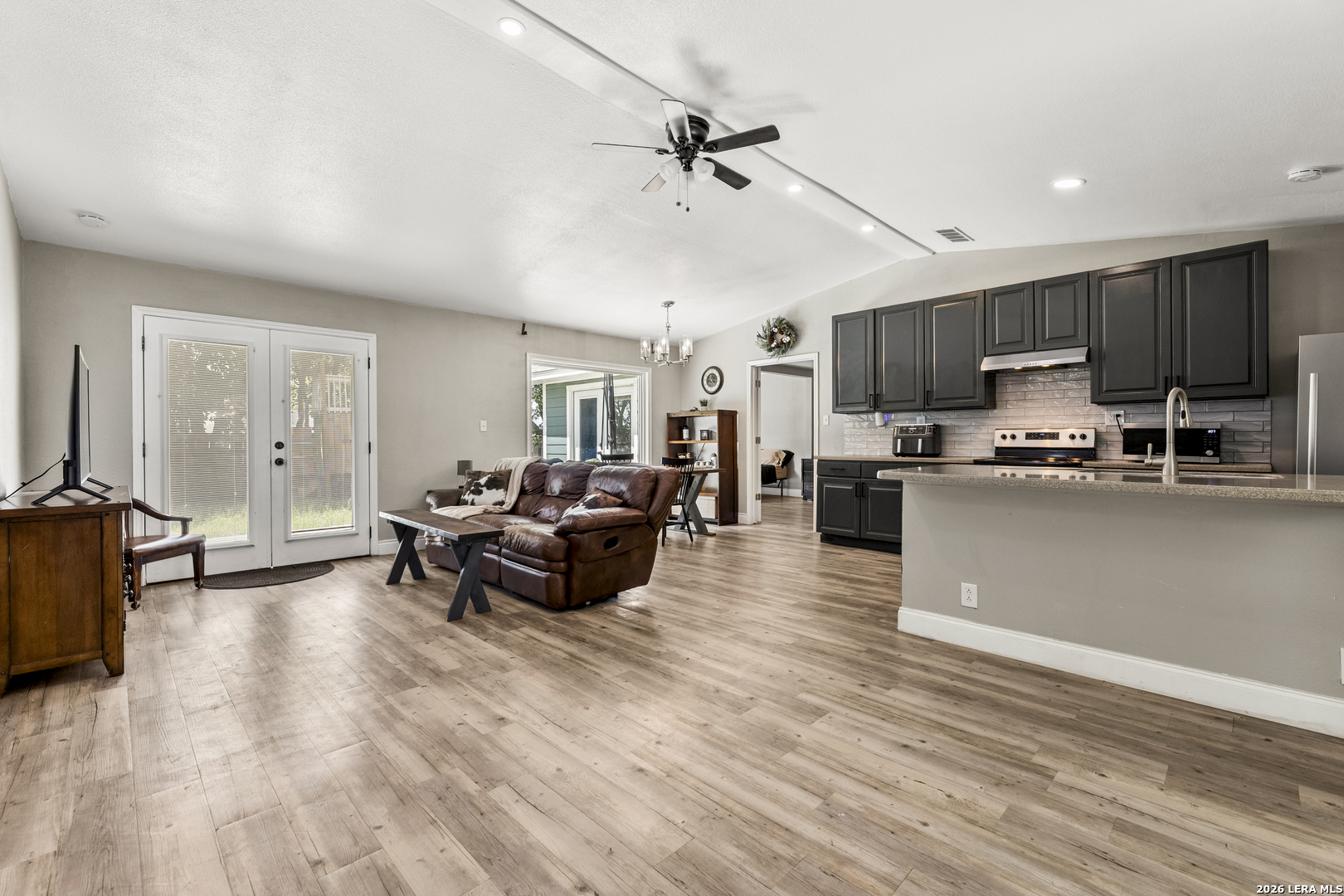 214 La Jolla Live Oak TX 78233