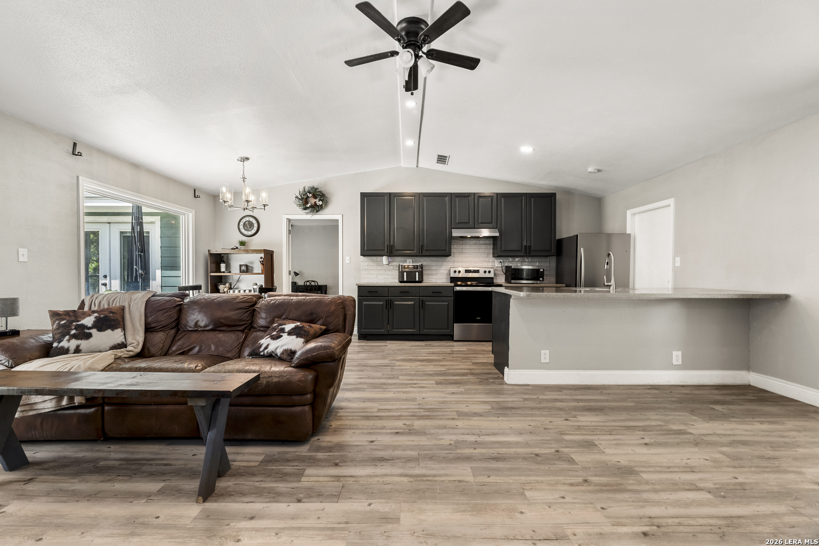 214 La Jolla Live Oak TX 78233