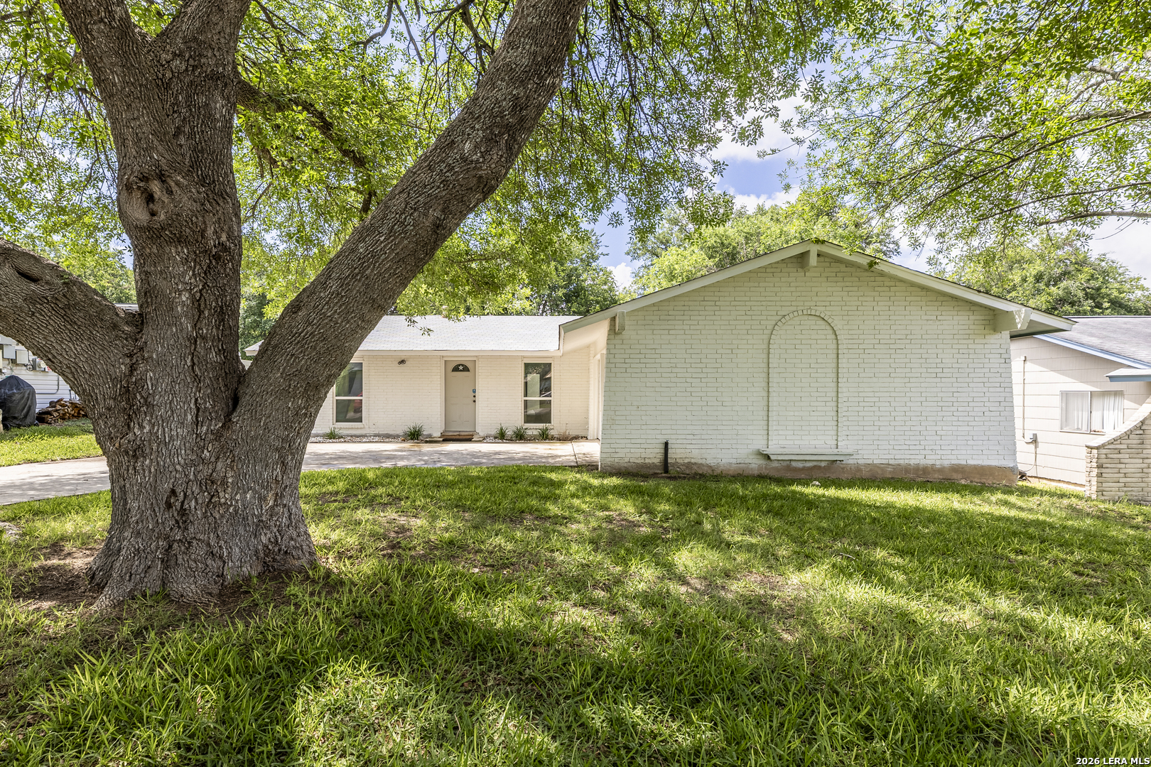 214 La Jolla Live Oak TX 78233