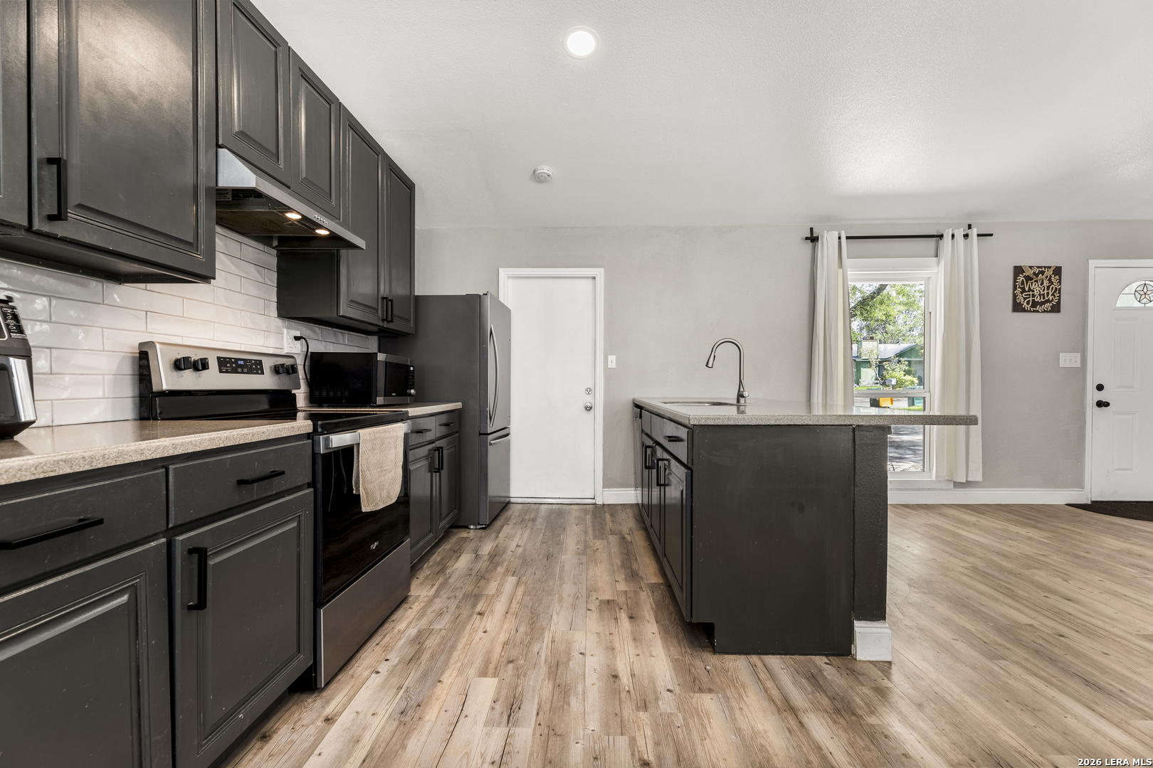 214 La Jolla Live Oak TX 78233