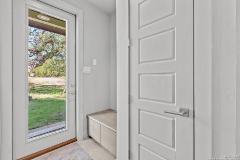 1280 Stoney Ridge Bulverde TX 78163