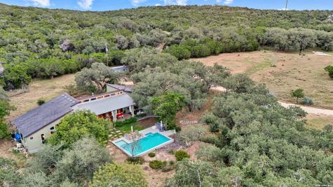 1280 Stoney Ridge Bulverde TX 78163