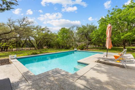 1280 Stoney Ridge Bulverde TX 78163