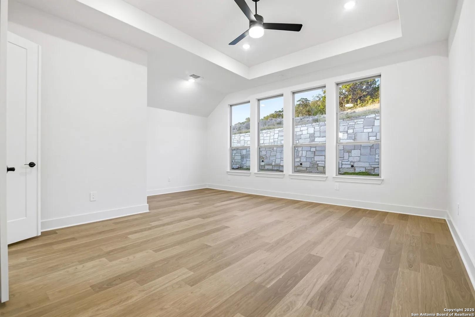 240 Dulce Vista Boerne TX 78006