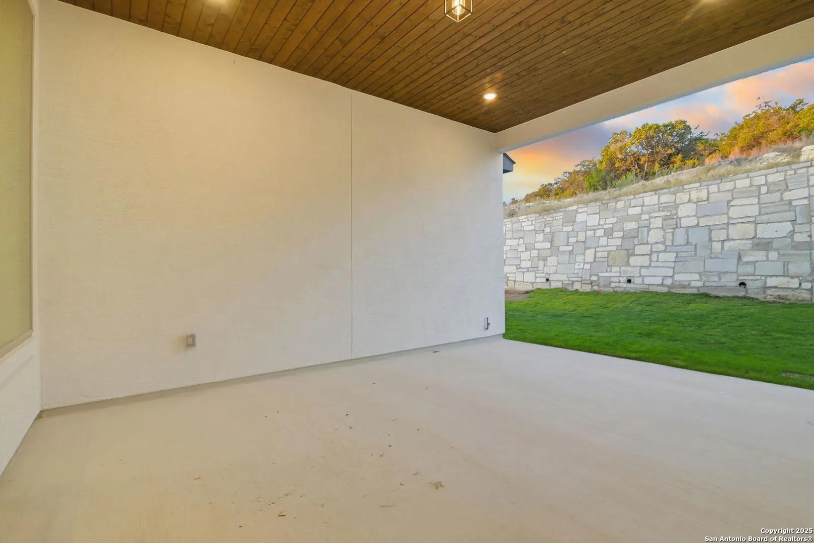 240 Dulce Vista Boerne TX 78006