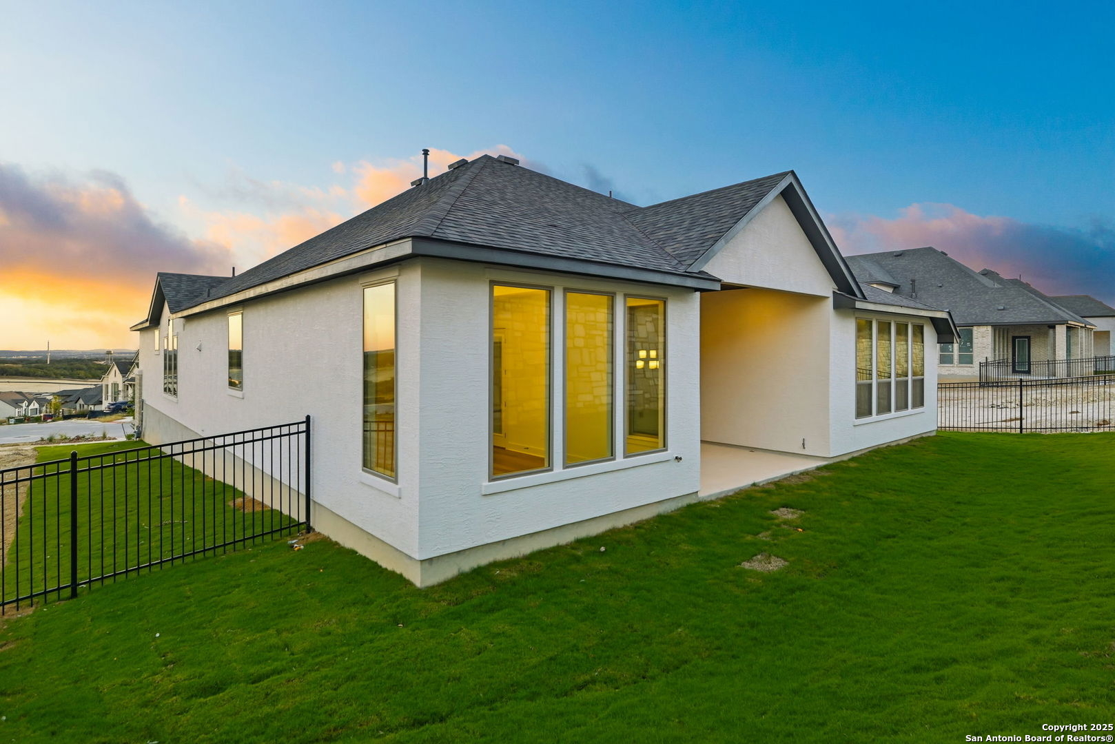 240 Dulce Vista Boerne TX 78006