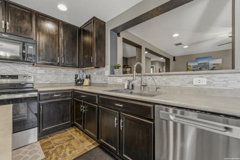 1484 Astor Creek New Braunfels TX 78130