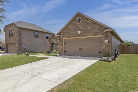 1484 Astor Creek New Braunfels TX 78130
