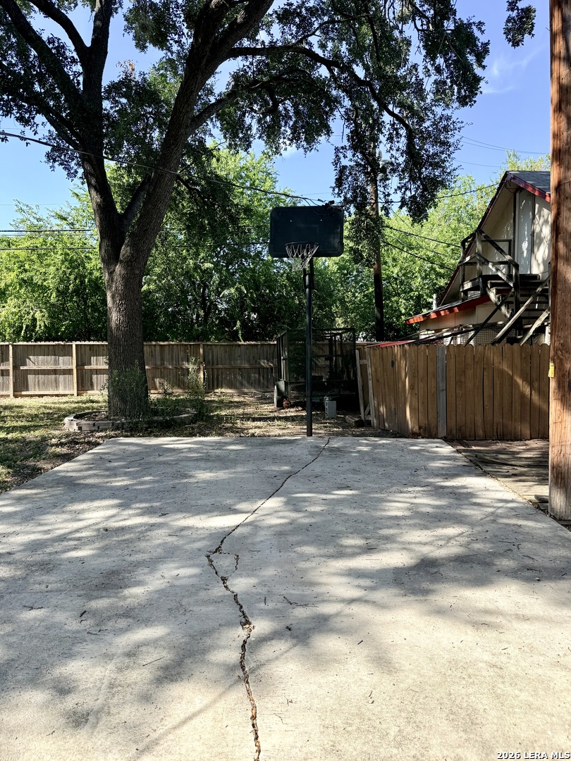 103 Greenhaven Drive San Antonio TX 78201