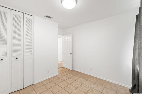 4419 Bright Sun Street San Antonio TX 78217