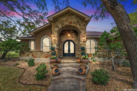 128 Bucks La Vernia TX 78121