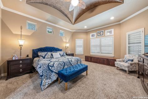 128 Bucks La Vernia TX 78121