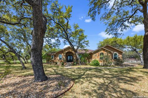 128 Bucks La Vernia TX 78121