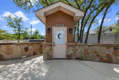 128 Bucks La Vernia TX 78121