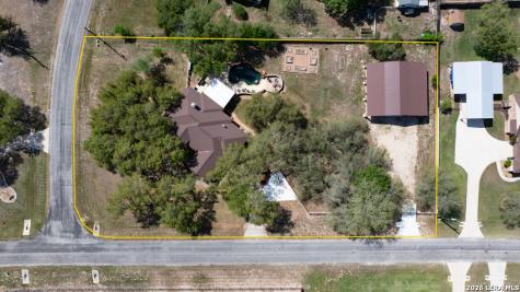 128 Bucks La Vernia TX 78121