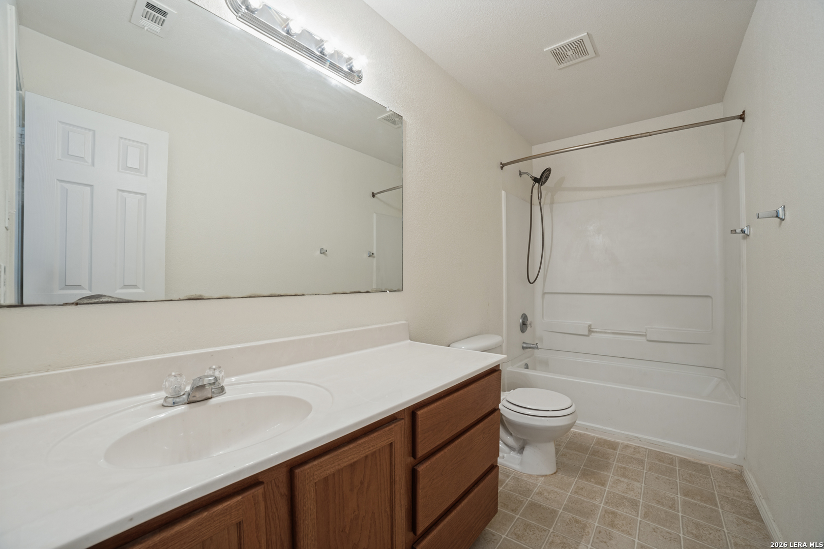 8007 Saratoga Knoll Selma TX 78154
