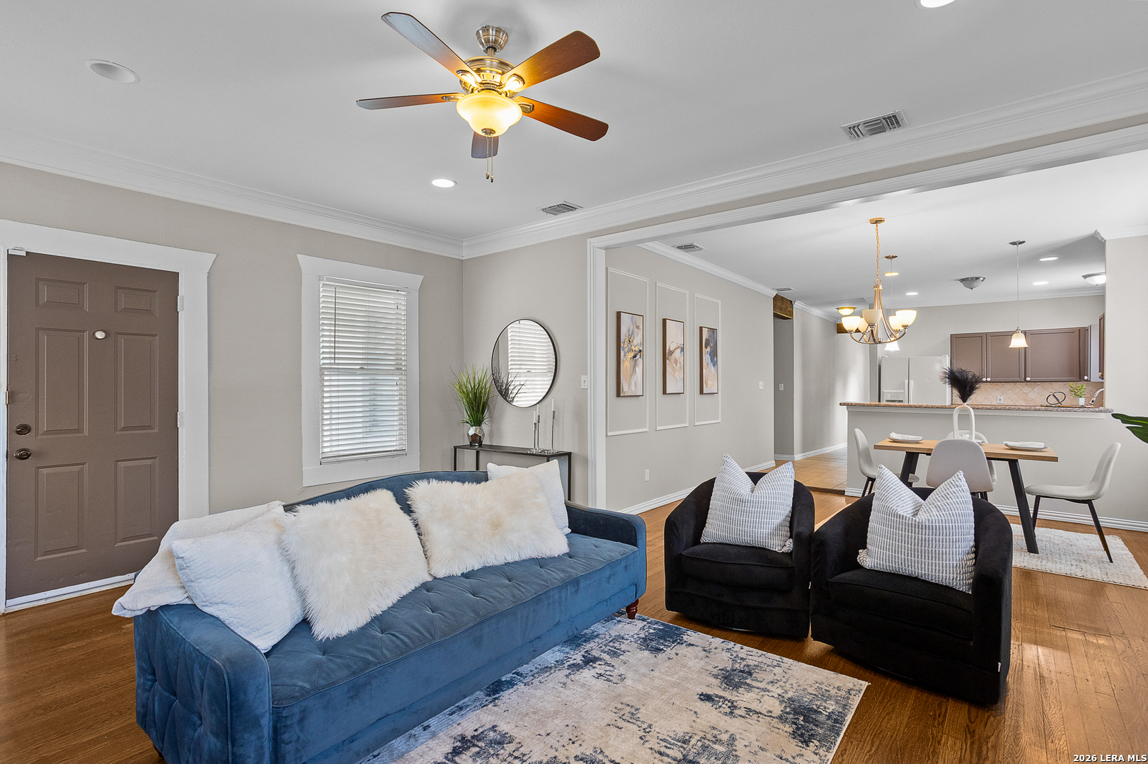 624 W Agarita San Antonio TX 78212