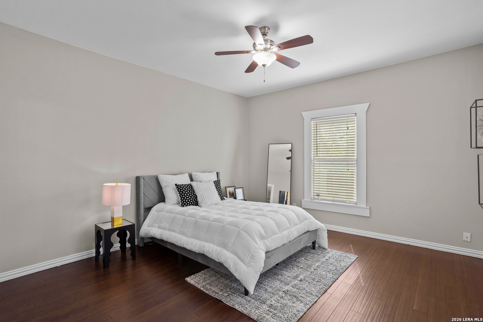 624 W Agarita San Antonio TX 78212