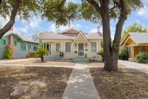 624 W Agarita San Antonio TX 78212