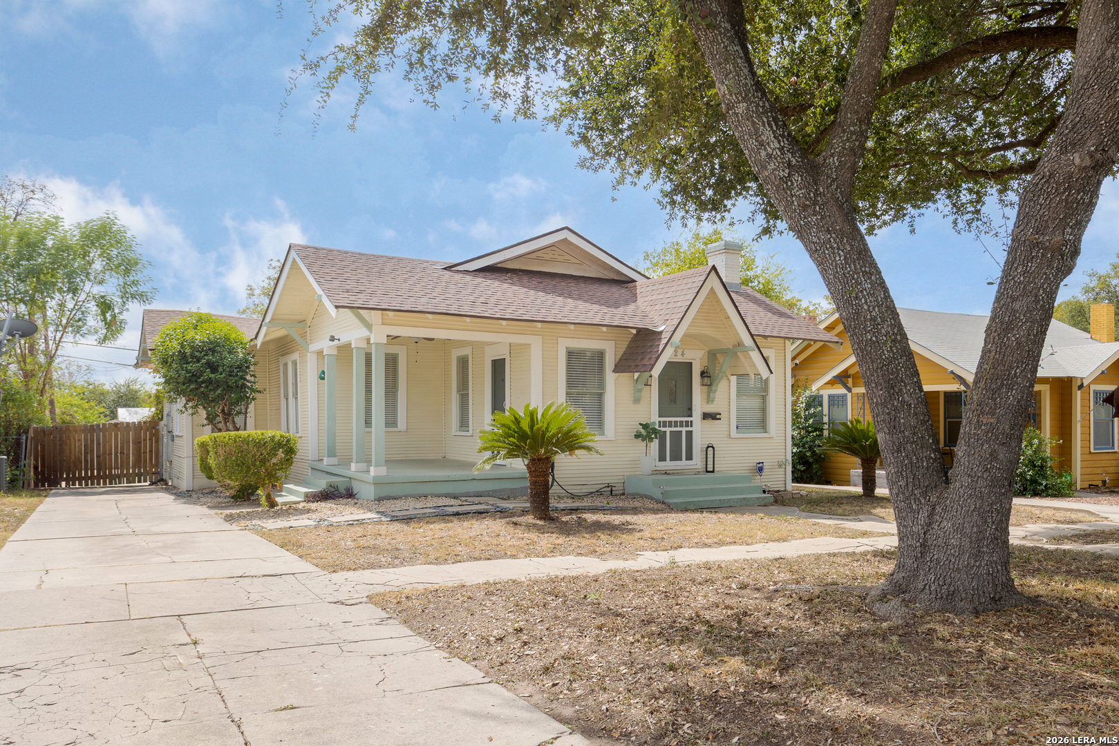 624 W Agarita San Antonio TX 78212