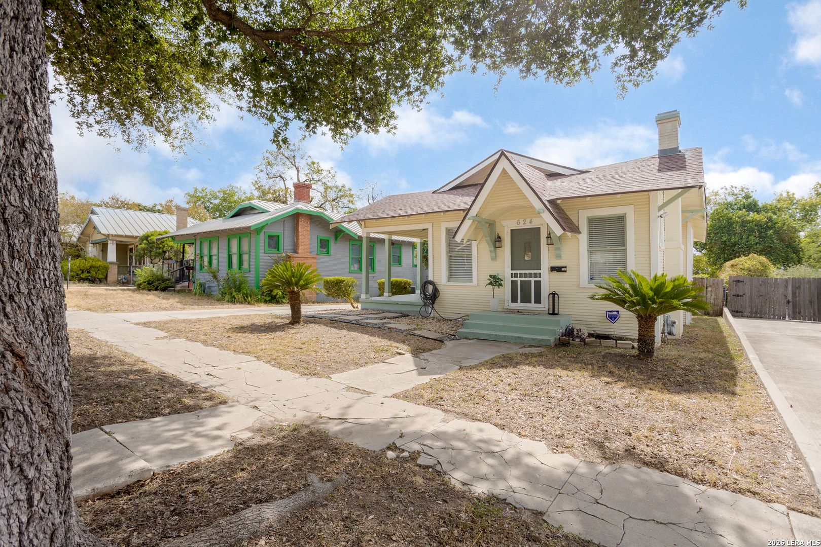 624 W Agarita San Antonio TX 78212