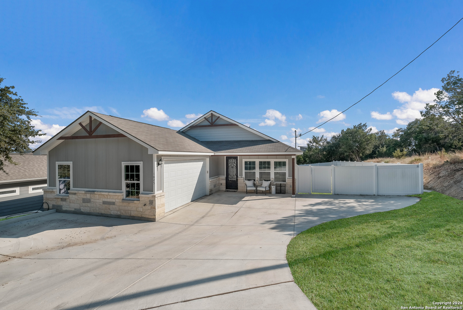 1025 Alta Vista Lane Canyon Lake TX 78133
