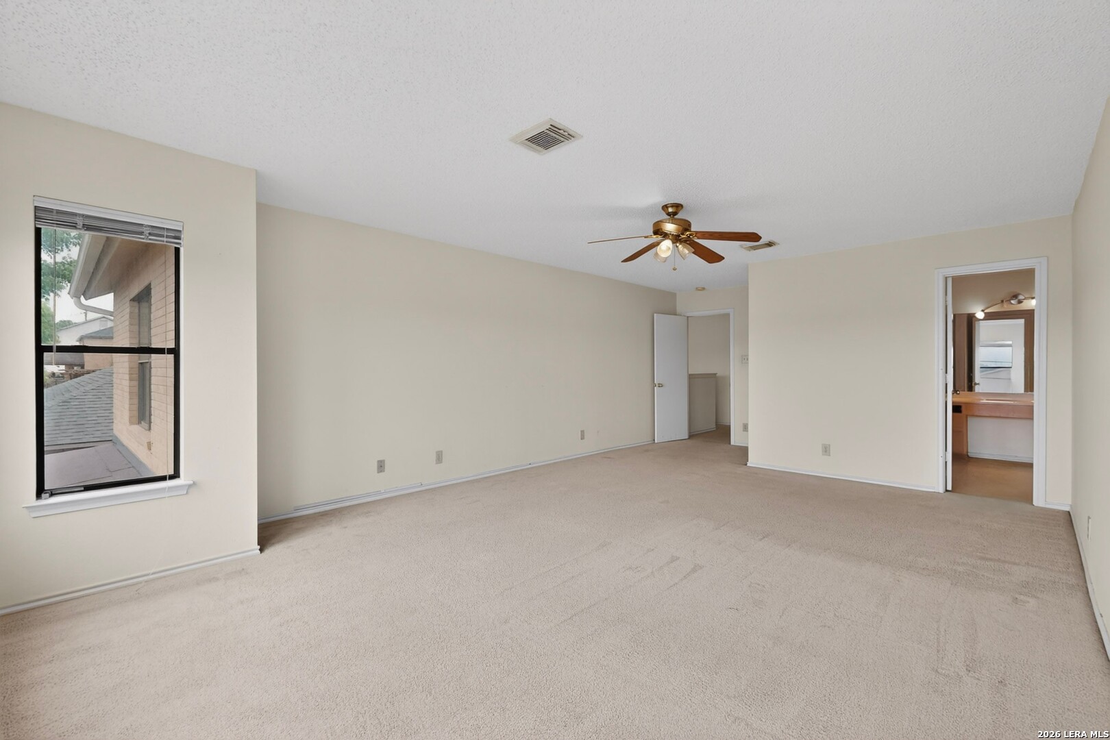 1652 Willow Top Drive Schertz TX 78154