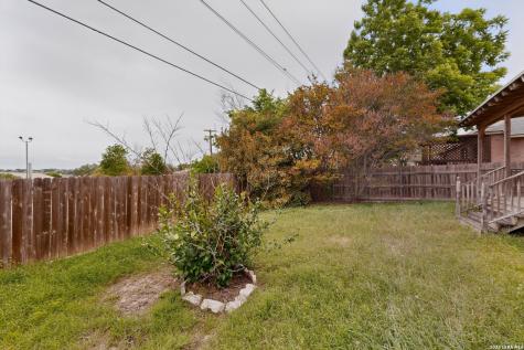 1652 Willow Top Drive Schertz TX 78154