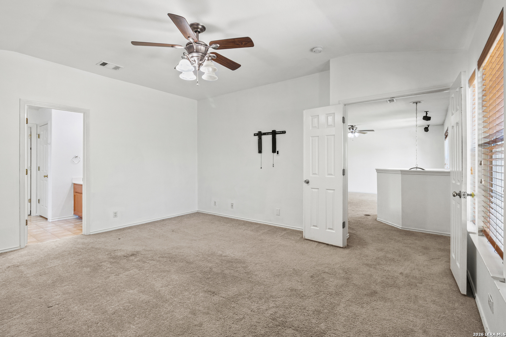 9719 Mustang Farm San Antonio TX 78254