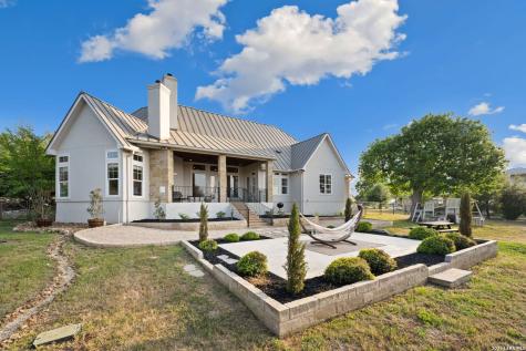 1058 Provence New Braunfels TX 78132