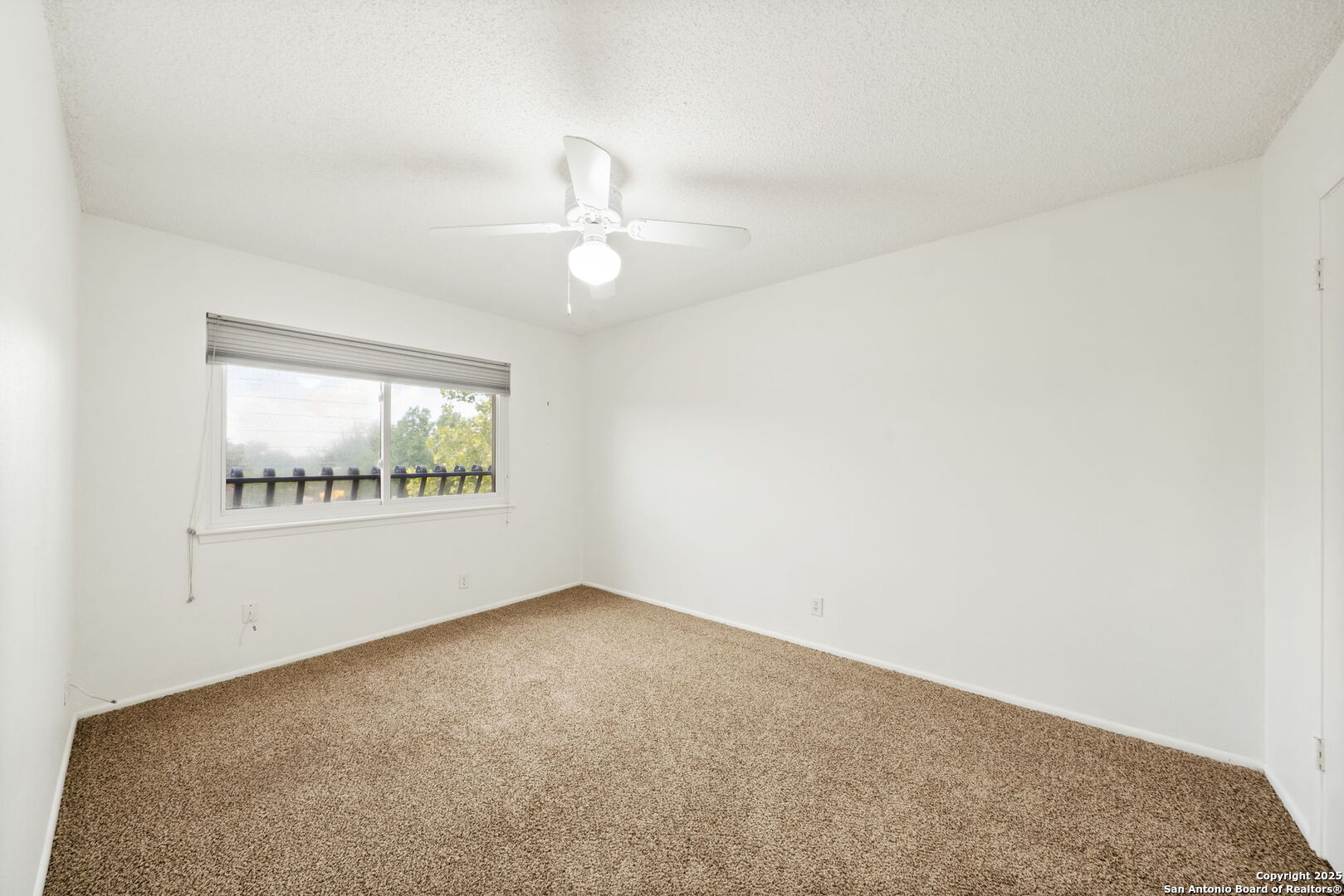 6659 Crown Ridge San Antonio TX 78239