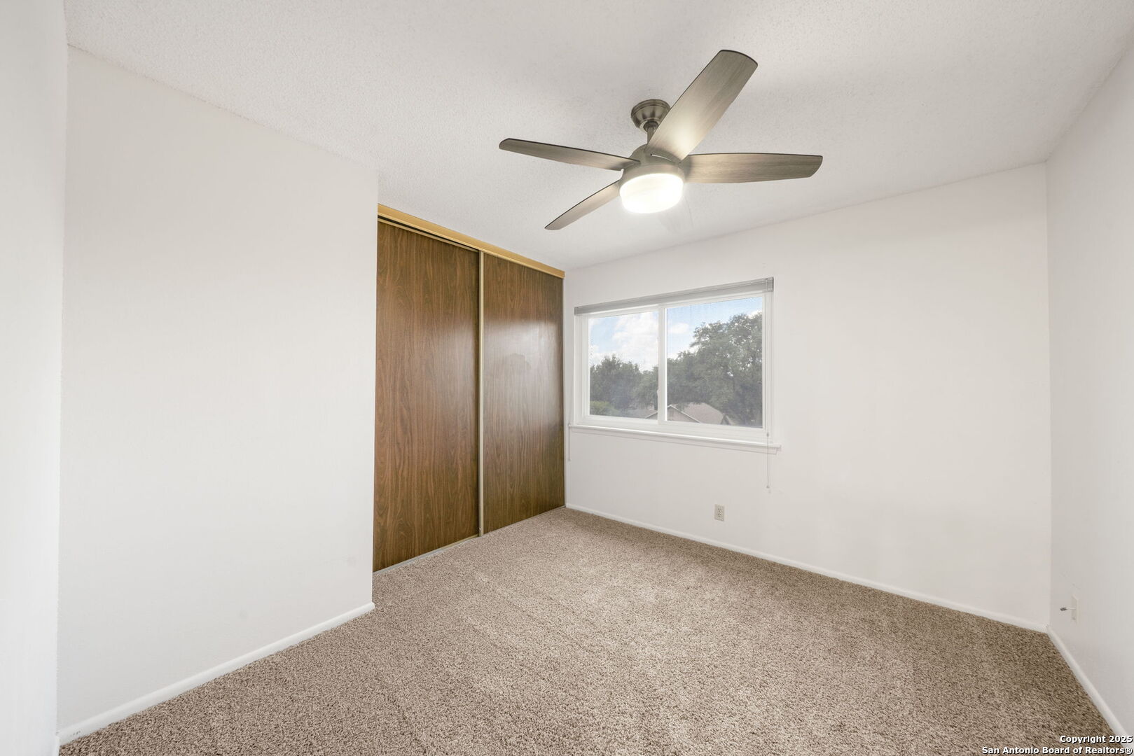 6659 Crown Ridge San Antonio TX 78239
