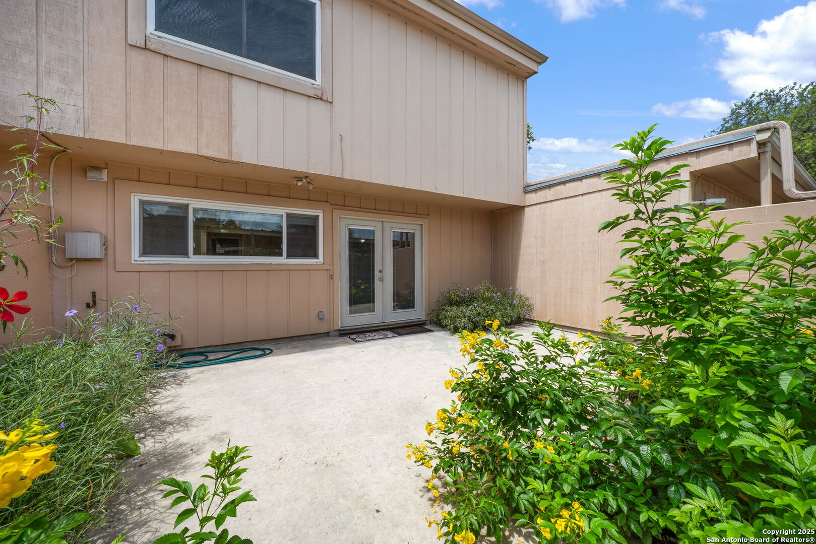 6659 Crown Ridge San Antonio TX 78239