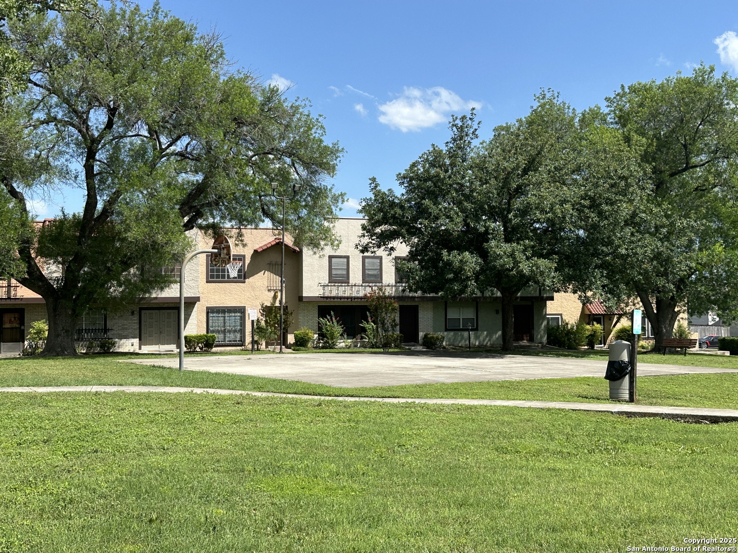 6659 Crown Ridge San Antonio TX 78239