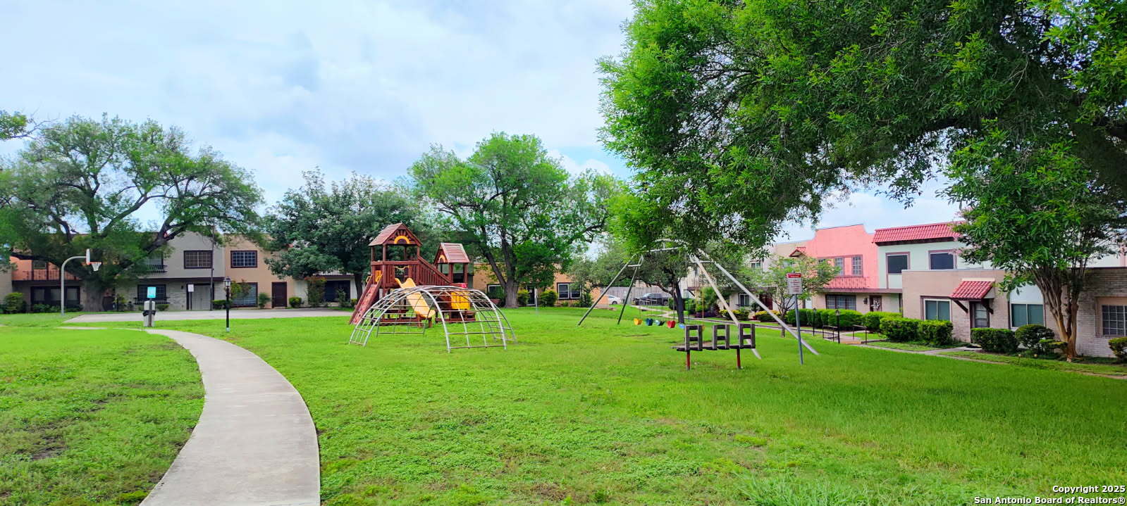 6659 Crown Ridge San Antonio TX 78239