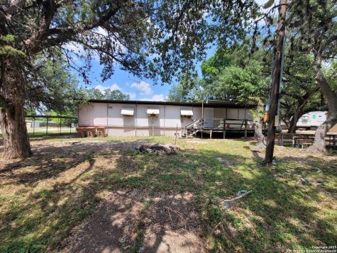 509 Royal Oak Canyon Lake TX 78133
