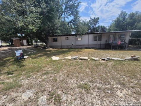 509 Royal Oak Canyon Lake TX 78133