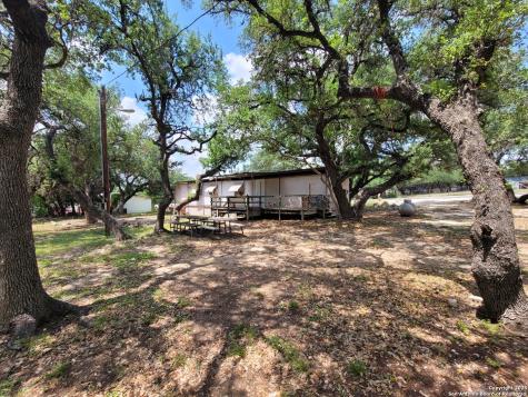 509 Royal Oak Canyon Lake TX 78133