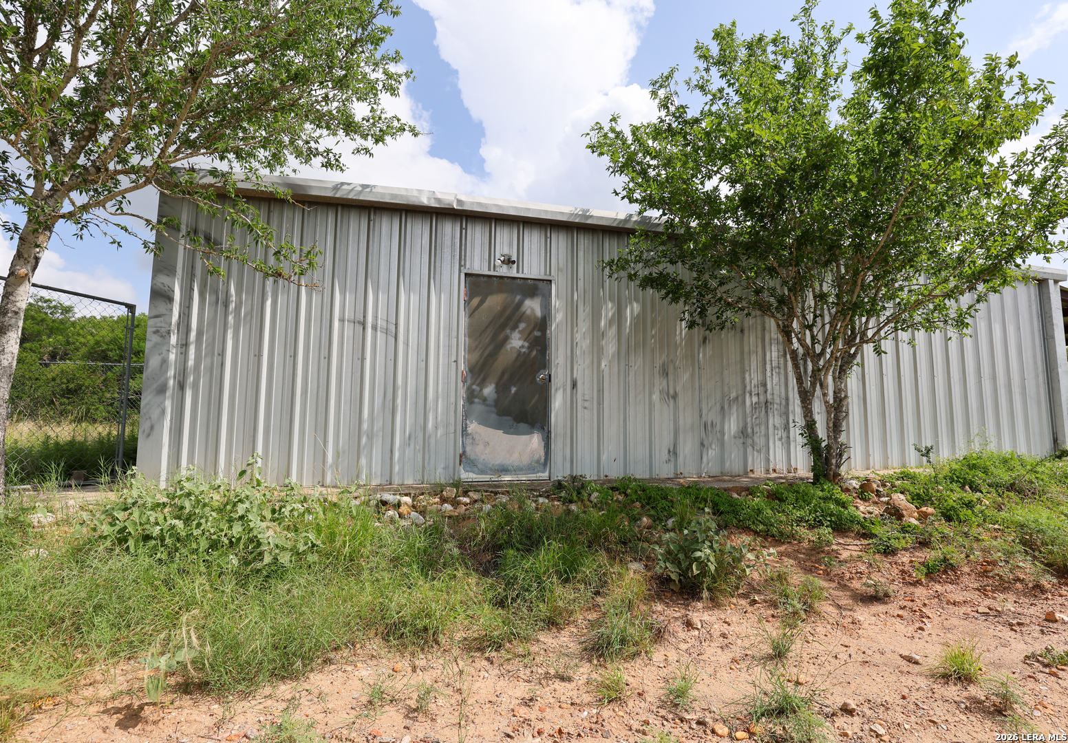 8711 County Road 1301 Moore TX 78057
