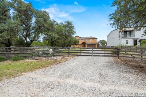 617 Lake Island Canyon Lake TX 78133