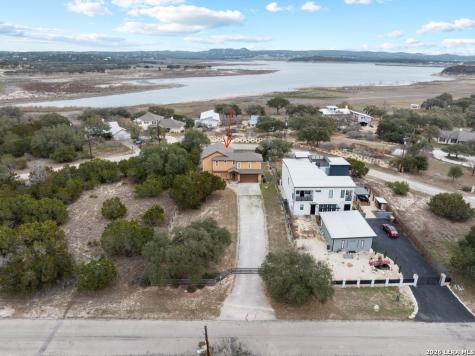 617 Lake Island Canyon Lake TX 78133