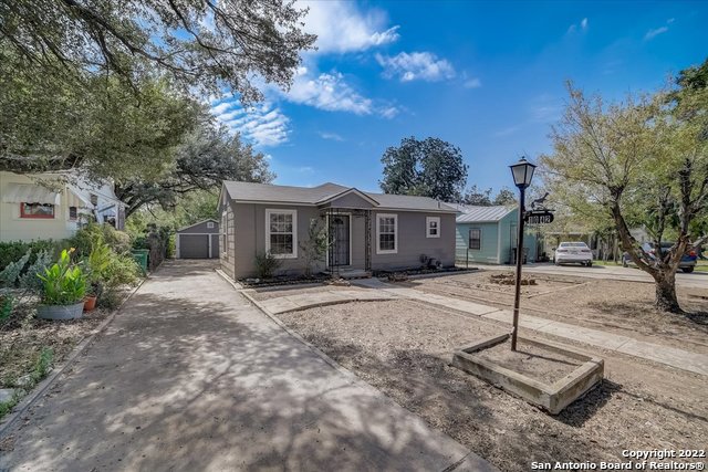 1042 Vanderbilt Street San Antonio TX 78210