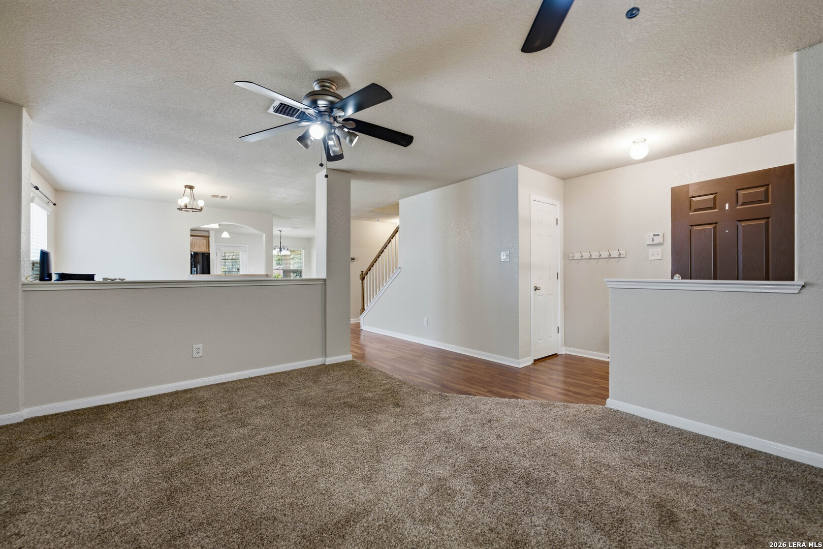 8214 Comanche Pass Converse TX 78109