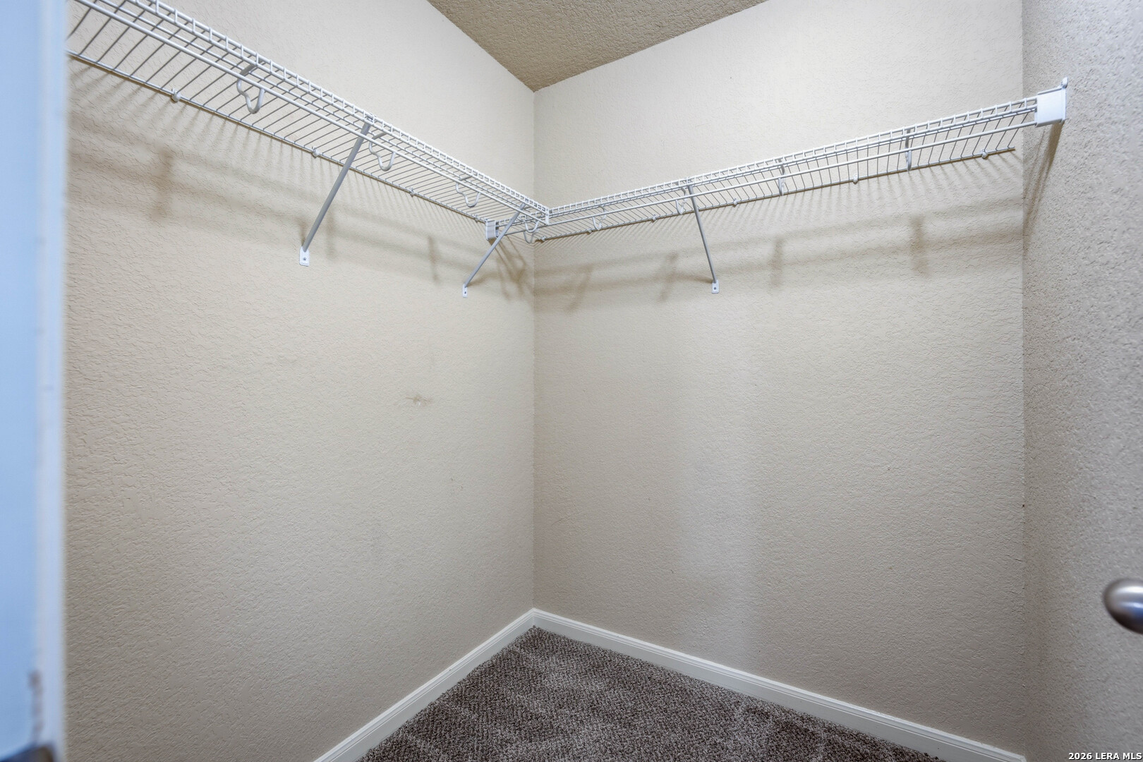 8214 Comanche Pass Converse TX 78109