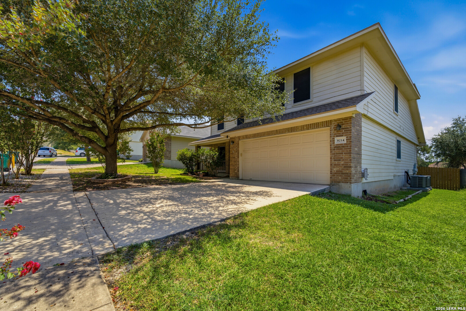 8214 Comanche Pass Converse TX 78109