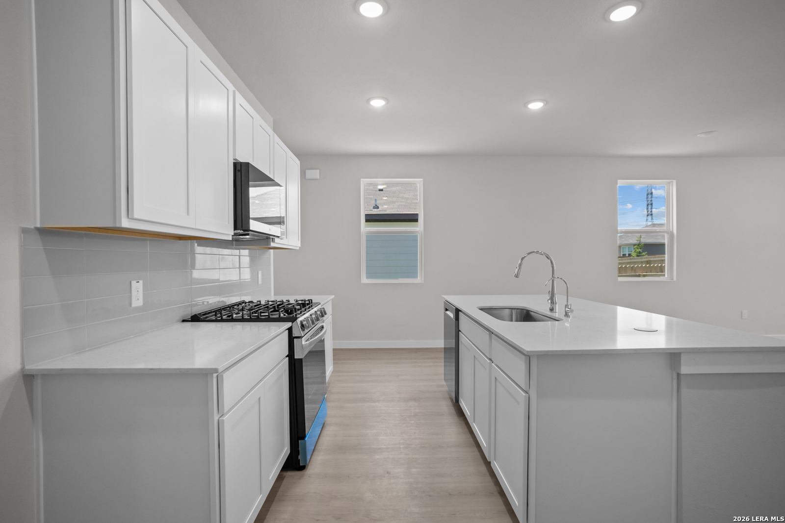 5619 Franklin Hills Von Ormy TX 78073