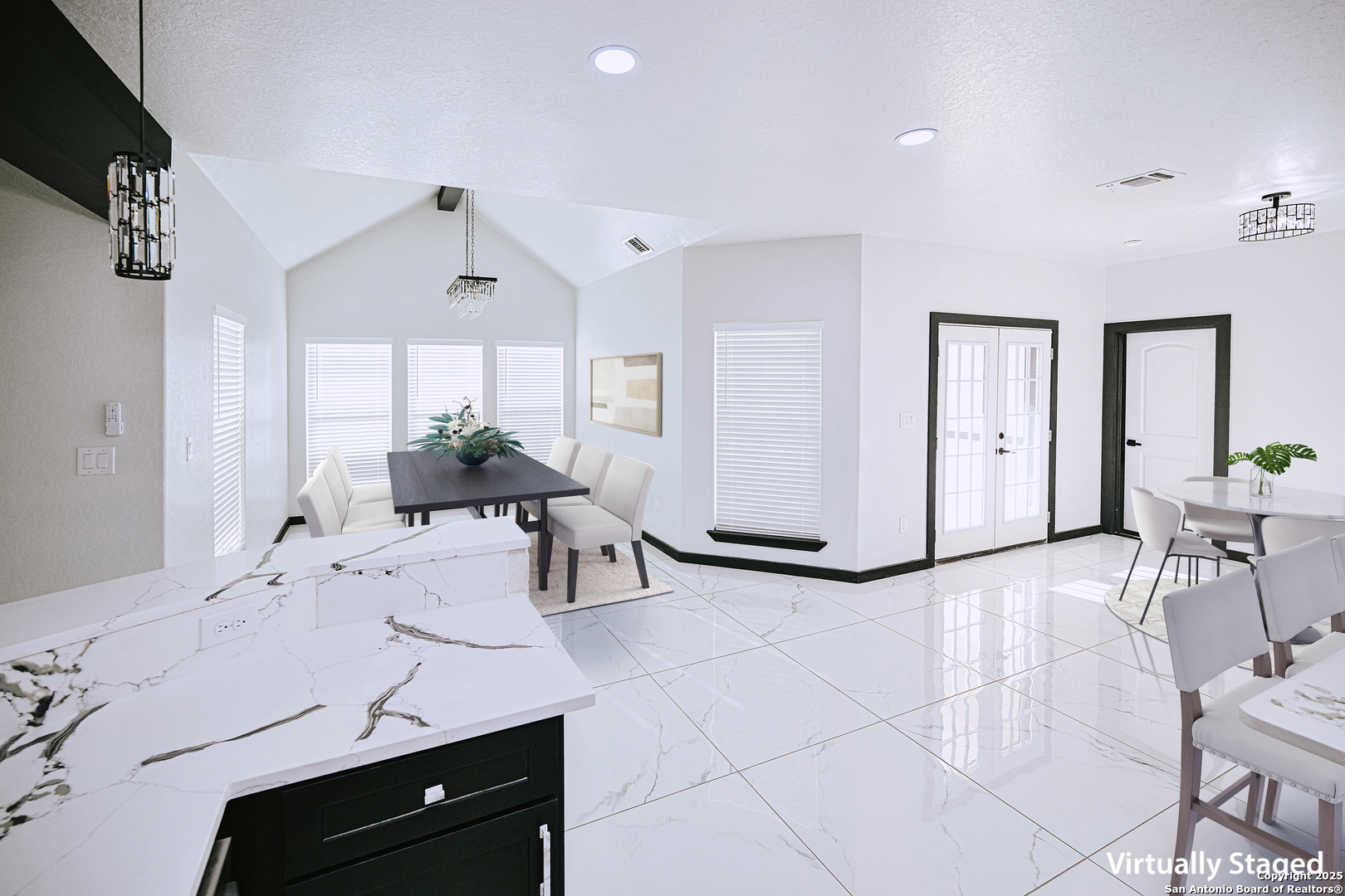 140 County Road 6871 Natalia TX 78059