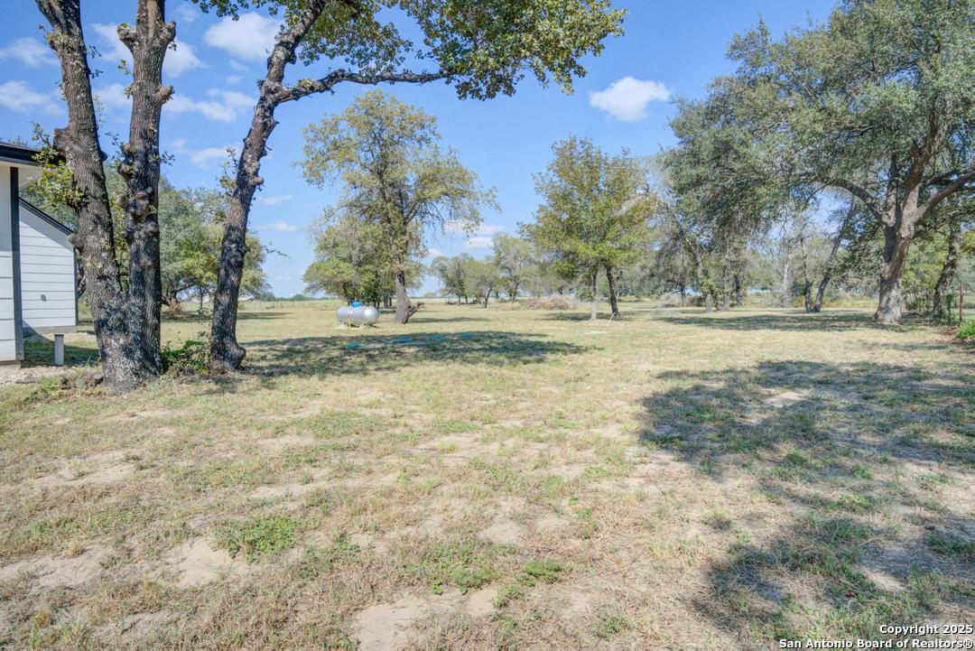 140 County Road 6871 Natalia TX 78059