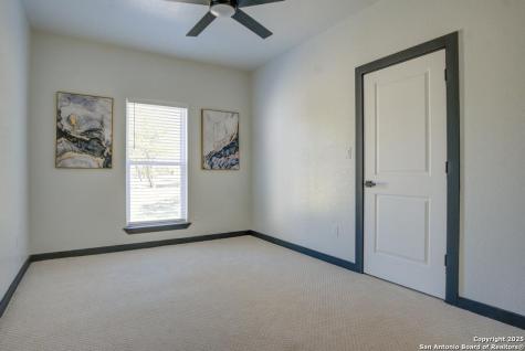 140 County Road 6871 Natalia TX 78059