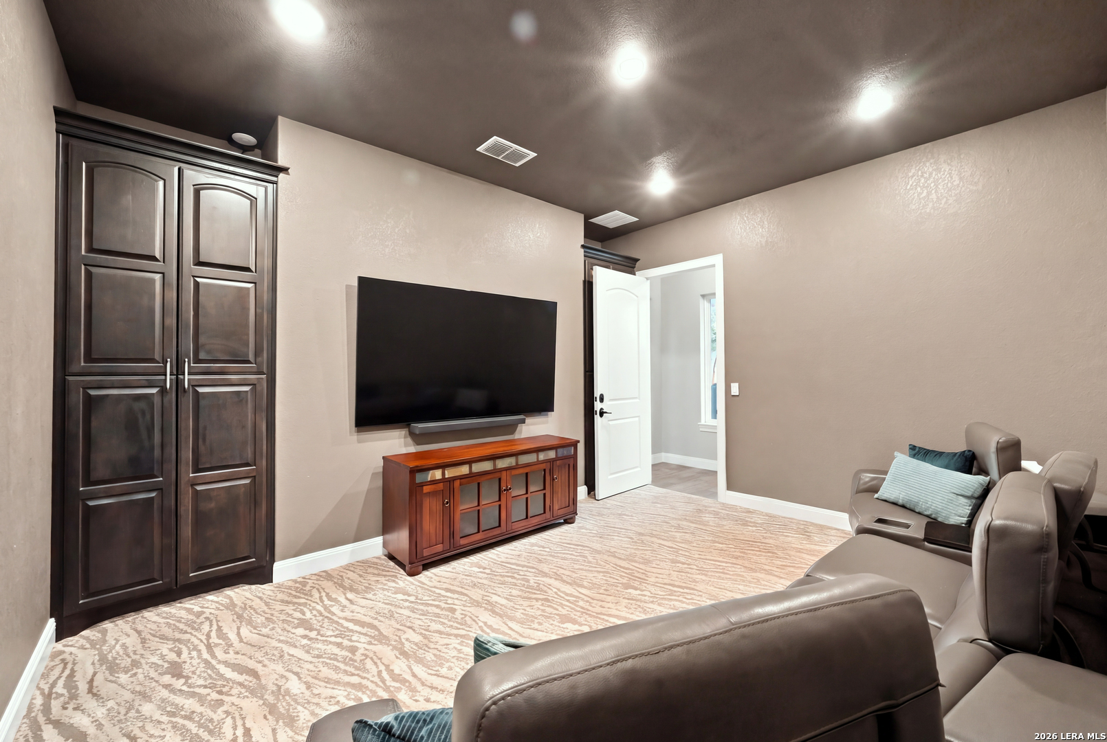 347 Curvatura New Braunfels TX 78132